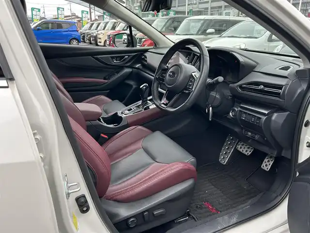 スバル レヴォーグ STIスポーツR EX 島根県 2022(令4)年 1.6万km クリスタルホワイトP ワンオーナー/4WD/純正１１インチメモリナビ　/フルセグＴＶ　/Ｂｌｕｅｔｏｏｔｈオーディオ　/バックカメラ　/ドライブレコーダー/ＥＴＣ　/電動リアゲート　/前席パワーシート/全席シートヒータ　/リアサーキュレーター/パドルシフト/衝突軽減ブレーキ　/レーンアシスト /コーナーセンサー/AFS/レーダークルーズコントロール /ISOFIX/純正LEDライト/純正フロアマット