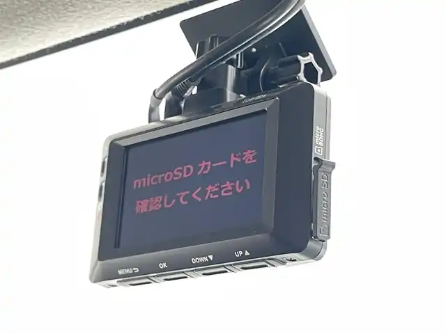 トヨタ タンク カスタムG－T 愛知県 2019(平31)年 6万km パールホワイトⅢ 純正９型ナビ　両側パワスラ　禁煙　バックカメラ　前後ドラレコ　ＥＴＣ　Ｂｌｕｅｔｏｏｔｈ　フルセグＴＶ　シートヒーター　衝突軽減　オートハイビーム　クルコン　アイドリングストップ　ターボ搭載車　ＤＶＤ プッシュスタート　スマートキー　ワンオーナー　ミュージックサーバー