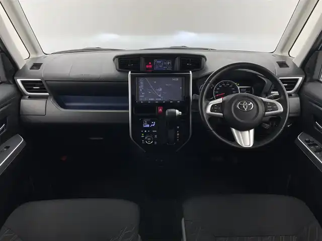 トヨタ タンク カスタムG－T 愛知県 2019(平31)年 6万km パールホワイトⅢ 純正９型ナビ　両側パワスラ　禁煙　バックカメラ　前後ドラレコ　ＥＴＣ　Ｂｌｕｅｔｏｏｔｈ　フルセグＴＶ　シートヒーター　衝突軽減　オートハイビーム　クルコン　アイドリングストップ　ターボ搭載車　ＤＶＤ プッシュスタート　スマートキー　ワンオーナー　ミュージックサーバー