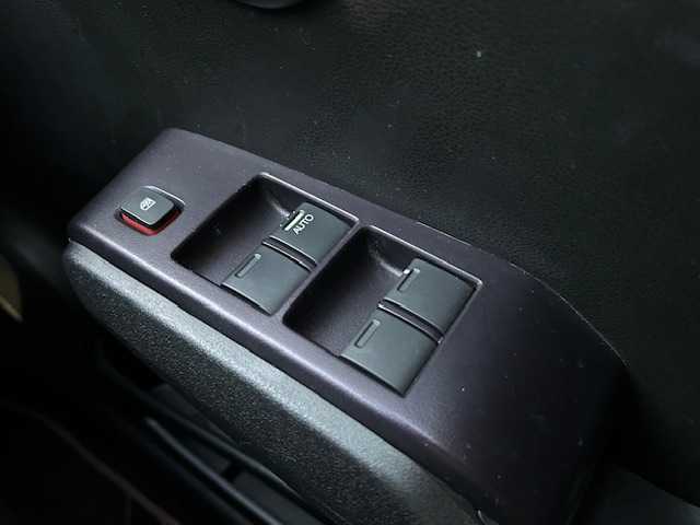 ホンダ フィット シーズ 東京都 2010(平22)年 7.7万km ピンクゴールドメタリック 純正ナビHDDナビ/フルセグ/DVD再生機能有/CD・SD・AM・FM/スタッドレスタイヤホイール4本セット/ETC/ドアバイザー/純正フロアマット/取扱説明書/記録簿