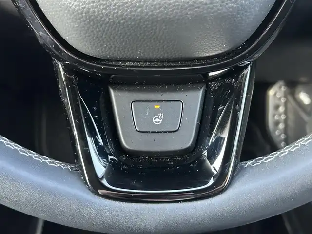 ホンダ ＺＲ－Ｖ ハイブリッド e:HEV Z 群馬県 2023(令5)年 2.6万km クリスタルブラックパール ホンダセンシング/・衝突軽減ブレーキ/・誤発進抑制機能/・後方誤発進抑制機能/・近距離衝突軽減ブレーキ/・歩行者事故低減ステアリング/・路外逸脱抑制機能/・渋滞追従機能付アダプティブクルーズコントロール/・車線維持支援システム/・トラフィックジャムアシスト/・先行車発進お知らせ機能/・標識認識機能/・オートハイビーム/・ブラインドスポットインフォメーション/・パーキングセンサーシステム/・後退出庫サポート/純正9インチナビ/（BT/CarPlay/AndroidAuto/）/フルセグTV/全方位カメラ/無限エアロ/BOSEサウンド/置くだけ充電/レザーシート/シートヒーター（D席/N席）/パワーシート/メモリーシート/ステアリングヒーター/ETC2.0/アルパインデジタルインナーミラー/前後ドラレコ/電動リアゲート/ステアリングスイッチ/オートホールド/パドルシフト/LEDヘッドライト