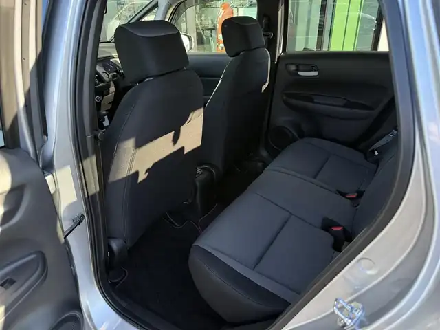 ホンダ フィット e:HEVベーシック 栃木県 2020(令2)年 4.8万km ルナシルバーM ホンダセンシング /レーンアシスト/レーダークルーズコントロール/純正ナビ/Bluetooth/バックカメラ/DVD再生/フルセグTV/前後ドラレコ/ETC/LEDヘッドライト/スマートキー×2