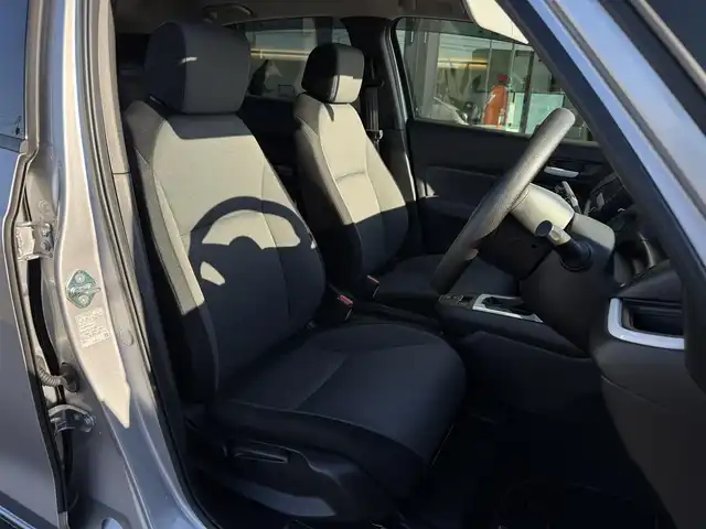 ホンダ フィット e:HEVベーシック 栃木県 2020(令2)年 4.8万km ルナシルバーM ホンダセンシング /レーンアシスト/レーダークルーズコントロール/純正ナビ/Bluetooth/バックカメラ/DVD再生/フルセグTV/前後ドラレコ/ETC/LEDヘッドライト/スマートキー×2