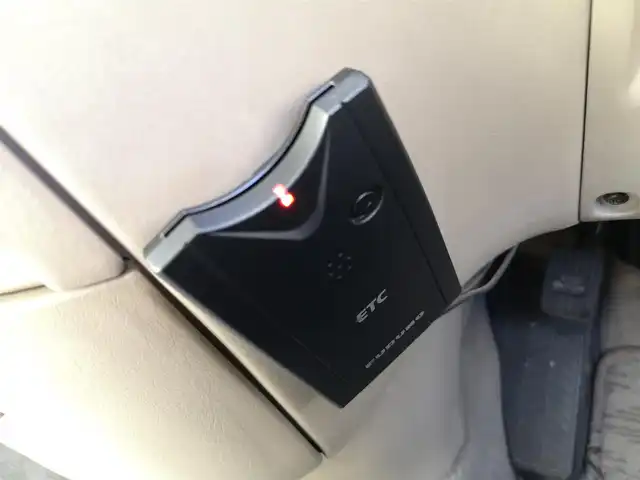 トヨタ エスティマ Ｔ G 茨城県 2003(平15)年 18万km ベージュM 純正ナビ/【CD・DVD・MD・AM・FM・TV】/クルコン/ETC/Bカメラ/フロントカメラ/両側スライドドア/前方コーナーセンサー/オートライト/Fフォグ/キセノンライト/ヘッドライトレベライザー/純正フロアマット/純正アルミホイール