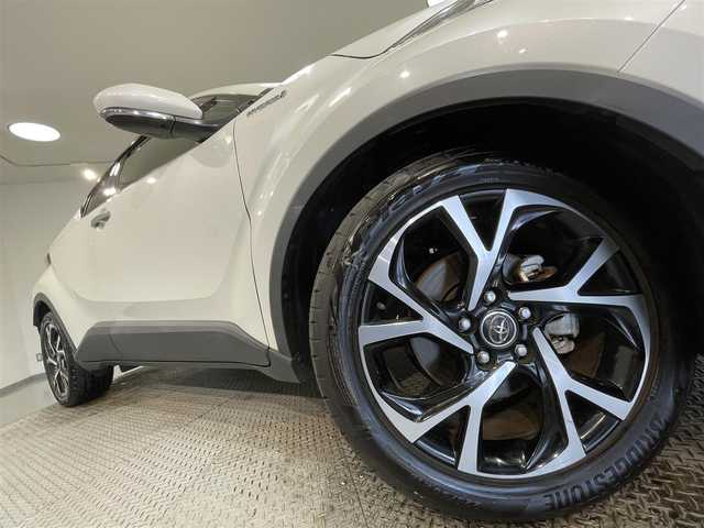 トヨタ Ｃ－ＨＲ G LEDエディション 愛知県 2018(平30)年 4.9万km ホワイトパールクリスタルシャイン ワンオーナー/純正ナビ(NSZT-W66T)/衝突軽減ブレーキ/レーダークルーズコントロール/シートヒーター/ドライブレコーダー/ＥＴＣ/ブラインドスポットモニター/クリアランスソナー/バックカメラ/レーンキープアシスト/純正フロアマット/オートハイビーム/ISOFIX