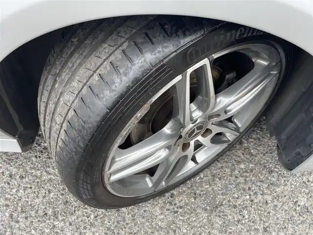 メルセデス・ベンツ ＣＬＡ１８０ Sブレイク AMG スタイル 東京都 2017(平29)年 3.9万km ポーラシルバー ワンオーナー/純正ナビ/（フルセグ/BT/CD/DVD/FM/AM）/アダプティブクルーズコントロール/レーンキープアシスト/ブラインドスポットアシスト/オートマチックハイビーム/パドルシフト/パワーバックドア/ハーフレザーシート/パワーシート（D）/シートヒーター（D/N）/プッシュスタート/バックカメラ/スマートキー/スペアキー/ドライブレコーダー/ETC2.0