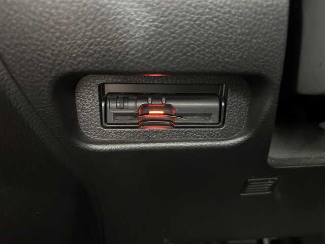 日産 エクストレイル 20Xtt 佐賀県 2013(平25)年 9.8万km ダイヤモンドブラック 純正7インチナビ/ＡＭ/ＦＭ/Bluetooth/フルセグTV/SD/バックカメラ/４WD/クルーズコントロール/スマートキー/全席シートヒーター/純正フロアマット/純正18インチアルミホイール	/ダウンヒルアシストコントロール/ドアバイザー/ドライブレコーダー/ETC/ルーフレール/オートライト/パワーステアリング/パワーウィンドウ/横滑り防止/電動格納ウィンカーミラー