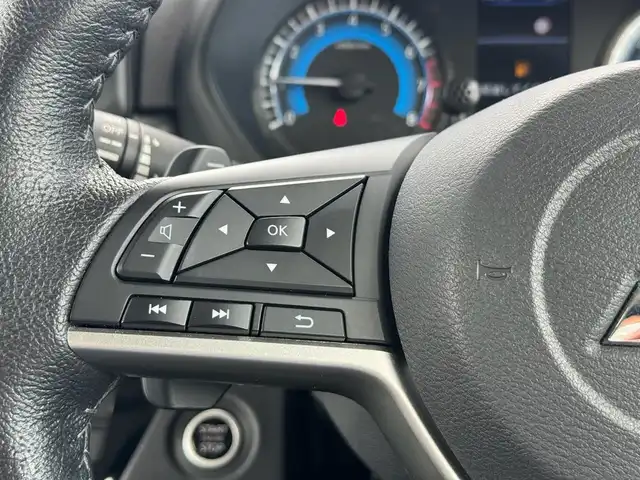 三菱 デリカミニ T プレミアム 滋賀県 2023(令5)年 0.9万km 緑Ⅱ ワンオーナー/アルパイン11インチディスプレイオーディオ/　AppleCarPlay Bluetooth アンドロイドオート HDMI/パノラミックビューモニター/デジタルインナーミラー/両側パワースライドドア/ルーフレール/純正15インチアルミ/TOYOタイヤオープンカントリーR/T ホワイトレター新品/e-Assist/前方衝突予測警報［PFCW］/標識認識システム［TSR］/先行車発進通知［LCDN］/高速道路 同一車線運転支援機能/　マイパイロット［MI-PILOT］/レーダークルーズコントロール［ACC］/　（全車速追従機能付）/車線維持支援機能［LKA］/電動パーキングブレーキ＆ブレーキオートホールド/キーレスオペレーションシステム＆エンジンスイッチ/エアコン（タッチパネル式フルオートエアコン）/リヤサーキュレーター（プラズマクラスター付）/リヤロールサンシェード/ウェルカムライト/純正フロアマット/純正ドアバイザー/スマートッキー×2/プッシュスタート/