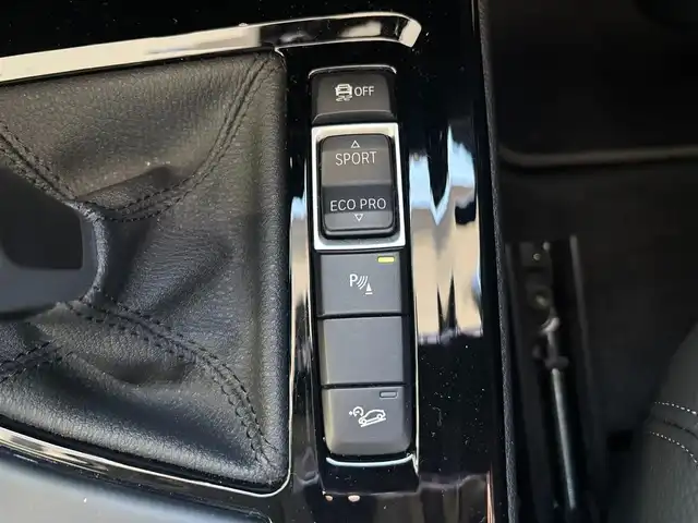 ＢＭＷ Ｘ１ xDrive 18d xライン EDジョイ+ 愛知県 2021(令3)年 4.3万km アルピンホワイトⅢ ワンオーナー/メモリナビ(BT/USB/AM/FM)/バックカメラ/クリアランスソナー/レーダークルーズコントロール/ABS/横滑り防止装置/レーンキープアシスト/盗難防止装置/衝突被害軽減システム/オートライト/電動格納式ミラー/電動リアゲート/パワーシート/純正アルミホイール/保証書/取扱説明書/スマートキー/スペアキー