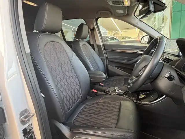 ＢＭＷ Ｘ１ xDrive 18d xライン EDジョイ+ 愛知県 2021(令3)年 4.3万km アルピンホワイトⅢ ワンオーナー/メモリナビ(BT/USB/AM/FM)/バックカメラ/クリアランスソナー/レーダークルーズコントロール/ABS/横滑り防止装置/レーンキープアシスト/盗難防止装置/衝突被害軽減システム/オートライト/電動格納式ミラー/電動リアゲート/パワーシート/純正アルミホイール/保証書/取扱説明書/スマートキー/スペアキー