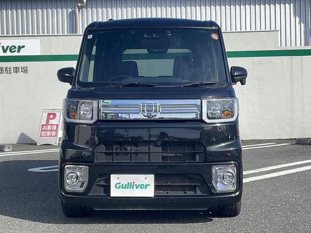ダイハツ ウェイク G ターボVS SA Ⅲ 東京都 2022(令4)年 3.3万km ブラックマイカメタリック ４WD/メモリナビ/フルセグテレビ/全方位カメラ/両側パワースライドドア/プッシュスタート/ETC/ドライブレコーダー/保証書/取説書/スペアスマートキー