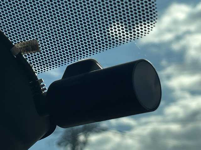 トヨタ ヴォクシー ハイブリッド S－Z 石川県 2022(令4)年 2.2万km アティチュードブラックマイカ SDナビ/Bluetooth/全方位カメラ/フルセグTV/ETC/ドライブレコーダー/シートヒーター/両側パワースライドドア/LEDヘッドライト/レーダークルーズコントロール/スマートキー/デジタルインナーミラー