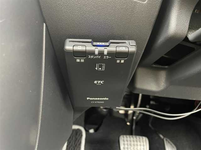 ダイハツ コペン セロ 福岡県 2018(平30)年 4.5万km 緑 社外ナビ（Ｂｌｕｅｔｏｏｔｈ，ＴＶ）　/ＥＴＣ　/ＭＴモード付き　/シートヒーター　/プッシュスタート　/横滑り防止装置　/アイドリングストップ　/ステアリングリモコン　/電動格納式ドアミラー　/純正フロアマット　/純正１６インチＡＷ　/LED ヘッドライト　