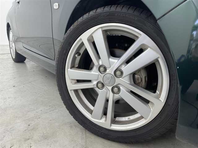 ダイハツ コペン セロ 福岡県 2018(平30)年 4.5万km 緑 社外ナビ（Ｂｌｕｅｔｏｏｔｈ，ＴＶ）　/ＥＴＣ　/ＭＴモード付き　/シートヒーター　/プッシュスタート　/横滑り防止装置　/アイドリングストップ　/ステアリングリモコン　/電動格納式ドアミラー　/純正フロアマット　/純正１６インチＡＷ　/LED ヘッドライト　