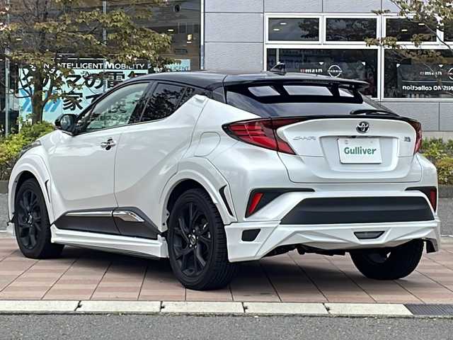 トヨタ Ｃ－ＨＲ G モード ネロセーフティプラスⅡ 福島県 2022(令4)年 4.8万km パールⅡ ワンオーナー/TRDエアロ（F/S/R）/純正メモリナビ/　【BT/USB/Miracast】/バックカメラ/全周囲カメラ/ビルトインETC/前後ドライブレコーダー/外付けデジタルインナーミラー/ハーフレザーシート/前席シートヒーター/LEDヘッドライト（AUTO機能付き）/　・フォグランプ/レーダークルーズコントロール/コーナーセンサー/レーンキープアシスト/パーキングアシスト/ドアプロテクター/ステアリングスイッチ/横滑り防止機能/衝突軽減システム/アイドリングストップ/純正フロアマット/スペアキー×１