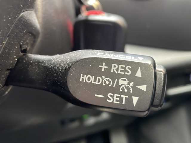 トヨタ Ｃ－ＨＲ G モード ネロセーフティプラスⅡ 福島県 2022(令4)年 4.8万km パールⅡ ワンオーナー/TRDエアロ（F/S/R）/純正メモリナビ/　【BT/USB/Miracast】/バックカメラ/全周囲カメラ/ビルトインETC/前後ドライブレコーダー/外付けデジタルインナーミラー/ハーフレザーシート/前席シートヒーター/LEDヘッドライト（AUTO機能付き）/　・フォグランプ/レーダークルーズコントロール/コーナーセンサー/レーンキープアシスト/パーキングアシスト/ドアプロテクター/ステアリングスイッチ/横滑り防止機能/衝突軽減システム/アイドリングストップ/純正フロアマット/スペアキー×１