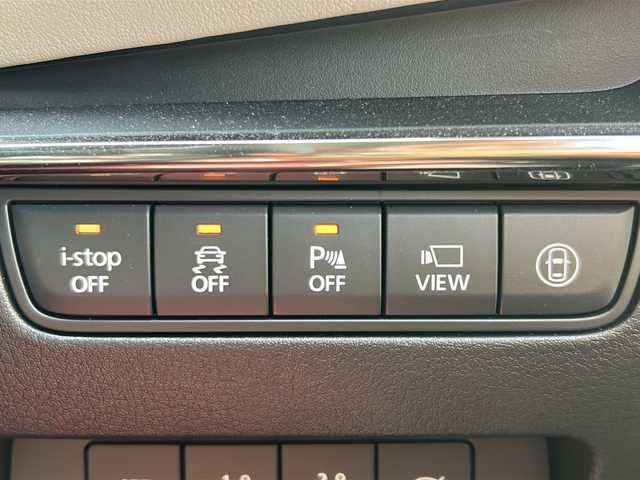 マツダ マツダ３セダン 20S 100周年特別記念車 山形県 2021(令3)年 0.9万km スノーフレイクホワイトパールマイカ ワンオーナー/4WD/BSM/レーダークルーズコントロール/レーンキープアシスト/BOSEサウンドシステム/前後コーナーセンサー/純正ナビ/（Bluetooth/CD/DVD/フルセグ)/全方位カメラ/LEDオートライト/オートマチックハイビーム/レザーシート/DN席シートヒーター/D席パワーシート/シートメモリ/前後純正ドライブレコーダー/ステアリングスイッチ/ステアリングヒーター/電動パーキングブレーキ/オートブレーキホールド/ETC/純正AW/純正フロアマット/電動格納ウィンカーミラー/スマートキー×2　/エンジンスターター/ドアバイザー