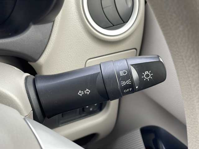 日産 デイズ X 山口県 2015(平27)年 6.4万km ブラック 純正ディスプレイオーディオ/・Bluetooth接続/・FM/AM/アラウンドビューモニター/ETC/エマージェンシーブレーキ/踏み間違え防止装置/横滑り防止装置/アイドリングストップ/純正フロアマット/ヘッドライトレベライザー/スマートキー/プッシュスタート/スペアキー1本/ベンチシート/ドアバイザー/ウィンカーミラー/取扱説明書