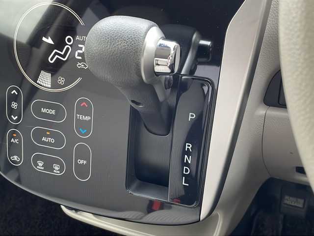 日産 デイズ X 山口県 2015(平27)年 6.4万km ブラック 純正ディスプレイオーディオ/・Bluetooth接続/・FM/AM/アラウンドビューモニター/ETC/エマージェンシーブレーキ/踏み間違え防止装置/横滑り防止装置/アイドリングストップ/純正フロアマット/ヘッドライトレベライザー/スマートキー/プッシュスタート/スペアキー1本/ベンチシート/ドアバイザー/ウィンカーミラー/取扱説明書