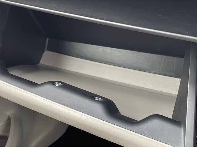 日産 デイズ X 山口県 2015(平27)年 6.4万km ブラック 純正ディスプレイオーディオ/・Bluetooth接続/・FM/AM/アラウンドビューモニター/ETC/エマージェンシーブレーキ/踏み間違え防止装置/横滑り防止装置/アイドリングストップ/純正フロアマット/ヘッドライトレベライザー/スマートキー/プッシュスタート/スペアキー1本/ベンチシート/ドアバイザー/ウィンカーミラー/取扱説明書