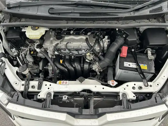 トヨタ ヴォクシー ZS 煌Ⅲ 滋賀県 2020(令2)年 2.4万km ホワイトパールクリスタルシャイン 純正9インチナビ/【Bluetooth/CD/DVD/フルセグTV/HDMI/USB】/バックカメラ/両側パワースライドドア/ハーフレザーシート/クルーズコントロール/レーンディパーチャーアラート/プリクラッシュセーフティ/LEDヘッドライト/オートマチックハイビーム/クリアランスソナー/ビルトインETC2.0/純正フロアマット/ドアバイザー/後席ロールサンシェード/プッシュスタート/スマートキー/ステアリングリモコン