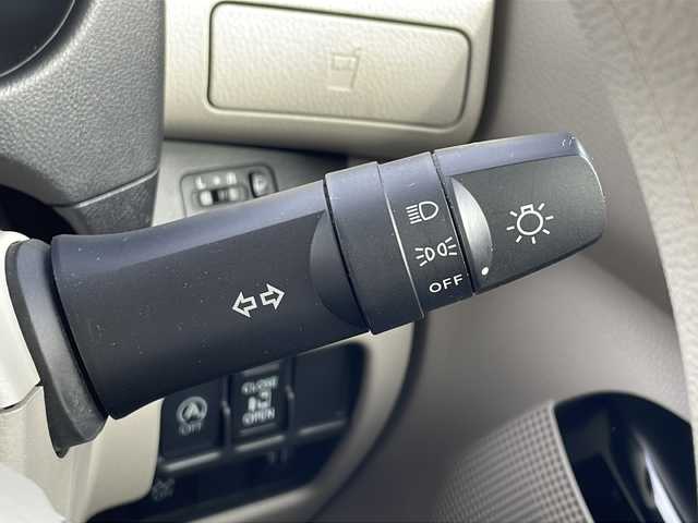 日産 デイズ ルークス X 山口県 2019(平31)年 3.9万km アッシュブラウンM 純正SDナビ/・フルセグテレビ/・Bluetooth/・CD/DVD/・SD/・MUSIC STOCKER/・AM/FM/・iPod/・USB/WALKMAN/ETC/前方ドライブレコーダー/片側パワースライドドア/プッシュスタート/スマートキー（スペアキー有）/オートエアコン/ドアバイザー/電動格納ミラー/シガーソケット/安全装備/・エマージェンシーブレーキ/・踏み間違い衝突防止アシスト（前進時）/・VDC（ビークルダイナミクスコントロール［TCS機能含む］）/・ABS（アンチロックブレーキシステム）/・EBD（電子制御制動力配分システム）/・ブレーキアシスト/・ヒルスタートアシスト/・エマージェンシーストップシグナル