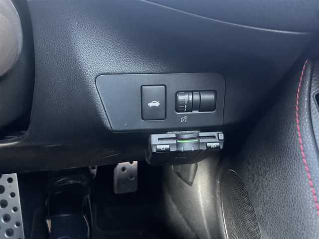 トヨタ ８６ GT 道東・釧路十勝 2012(平24)年 7.5万km サテンホワイトパール 純正SDナビ【NSCT-W61】/　　（ワンセグ）/フロントモデリスタエアロ/バックカメラ/HIDヘッドライト/スマートキー/パドルシフト/ETC/横滑り防止機能