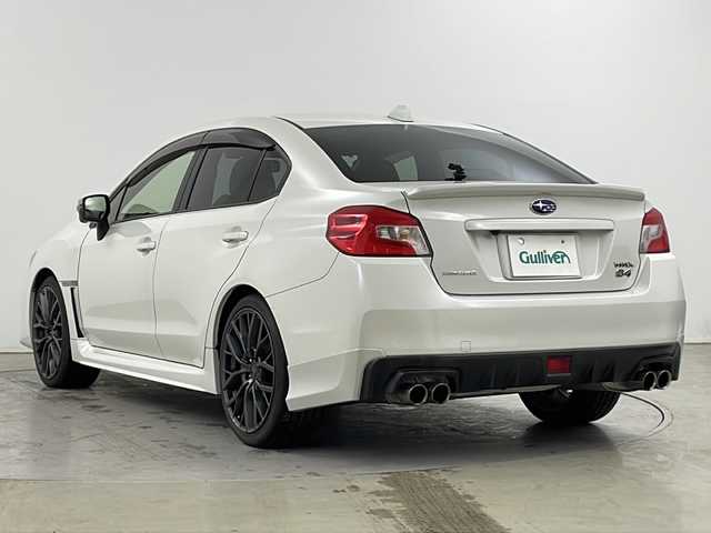 スバル ＷＲＸ Ｓ４ 2．0GT‐S アイサイト 道央・札幌 2015(平27)年 6.1万km クリスタルホワイトP ・4WD/・サンルーフ/・純正ナビ/・フルセグTV/・バックカメラ/・サイドカメラ/・ドライブレコーダー/・衝突被害軽減ブレーキ/・レーンキープアシスト/・ブラインドスポットモニター/・レーダークルーズコントロール/・レザーシート/・シートヒーター/・革巻きステアリング/・ステアリングスイッチ/・プッシュスタート/・スマートキー/・ETC