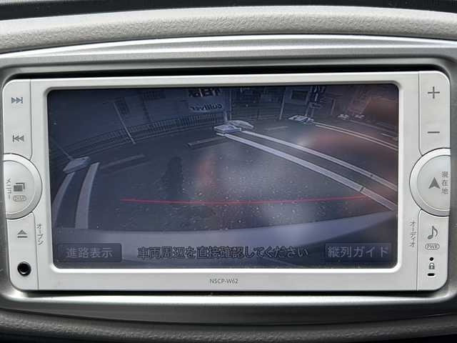 トヨタ ヴィッツ U 三重県 2012(平24)年 3.7万km ホワイトパールクリスタルシャイン 登録時36407Km/純正ナビ　/運転席シートヒーター　/バックカメラ　/ＬＥＤオートライト　/プッシュスタート　/電動格納ミラー　/スマートキー　/禁煙車　/取説