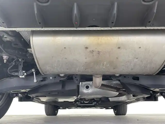レクサス ＵＸ 250h バージョンL 大分県 2019(令1)年 6.6万km ソニックチタニウム ワンオーナー/レクサスセーフティシステム/・プリクラッシュセーフティ/・レーダークルーズコントロール/・オートハイビーム/・ブラインドスポットモニター/・レーンディパーチャアシスト（操舵支援有）/4WD/純正ナビ/(Bluetooth/CD/DVD/フルセグ/ラジオ）/前後ドライブレコーダー/全方位カメラ/レザーシート/前席パワーシート/シートヒーター/ベンチレーションシート/パワーバックドア/ビルトインETC２．０/オートブレーキホールド/電動パーキングブレーキ/電動チルトテレスコピックステアリング/保証書/取扱説明書