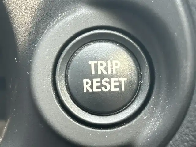 トヨタ ＧＲ８６ RZ 岡山県 2022(令4)年 2.5万km クリスタルホワイトパール ワンオーナー/ケンウッド9インチナビ/（AM.FM.BT.フルセグ.）/ハーフレザーシート/シートヒーター/クルーズコントロール/横滑り防止装置/オートライト/LEDヘッドライト/純正18インチアルミホイール/ドライブレコーダー/ETC