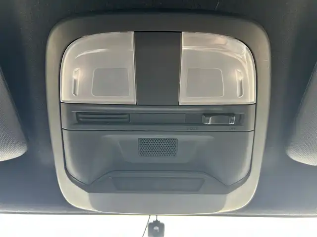 トヨタ ＧＲ８６ RZ 岡山県 2022(令4)年 2.5万km クリスタルホワイトパール ワンオーナー/ケンウッド9インチナビ/（AM.FM.BT.フルセグ.）/ハーフレザーシート/シートヒーター/クルーズコントロール/横滑り防止装置/オートライト/LEDヘッドライト/純正18インチアルミホイール/ドライブレコーダー/ETC