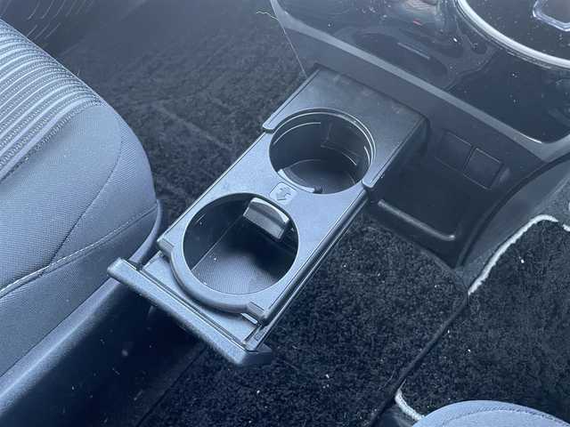 トヨタ ヴォクシー ZS 煌 兵庫県 2018(平30)年 6.5万km イナズマスパーキングブラックガラスフレーク ワンオーナー　/純正ナビ　/・フルセグＴＶ　/・Ｂｌｕｅｔｏｏｔｈ接続　/・ＤＶＤ再生　/TRDエアロ（フロント、サイド、リア）/両側パワースライドドア　/クルーズコントロール　/プリクラッシュセーフティー　/バックカメラ　/プッシュスタート　/スマートキー　/ビルトインETC/ドライブレコーダー/スペアキー　/ＬＥＤオートライト/オートハイビーム/純正16インチアルミホイール/純正フロアマット/取扱説明書/保証書