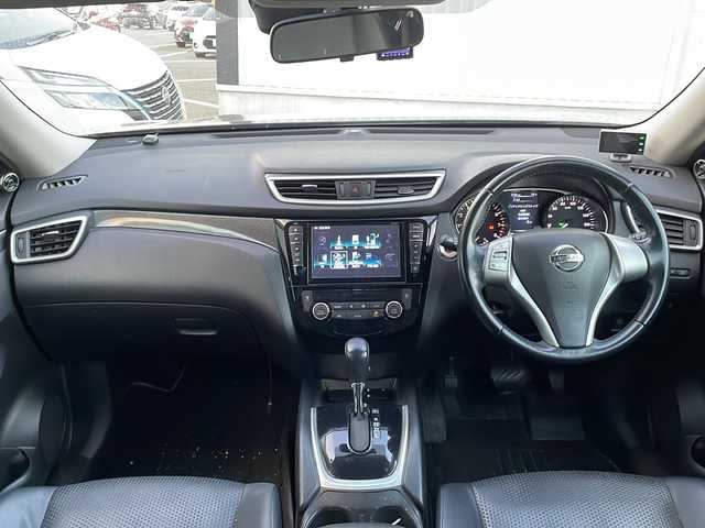 日産 エクストレイル 20X エマージェンシーブレーキ 福岡県 2014(平26)年 8.5万km ミディアムブルーメタリック 純正８型メモリナビ/フルセグＴＶ／Bluetooth/DVD/フリップダウンモニター/バックカメラ/前方向ドライブレコーダー/前席シートヒーター/ETC/ＬＥＤヘッドライト/オートライト/コーナーセンサー/純正１７インチアルミホイール/カプロンシート/社外レーダー/純正フロアマット