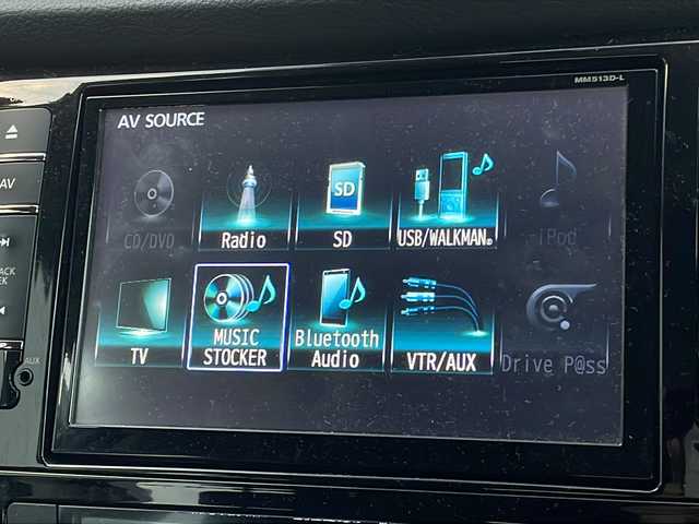 日産 エクストレイル 20X エマージェンシーブレーキ 福岡県 2014(平26)年 8.5万km ミディアムブルーメタリック 純正８型メモリナビ/フルセグＴＶ／Bluetooth/DVD/フリップダウンモニター/バックカメラ/前方向ドライブレコーダー/前席シートヒーター/ETC/ＬＥＤヘッドライト/オートライト/コーナーセンサー/純正１７インチアルミホイール/カプロンシート/社外レーダー/純正フロアマット