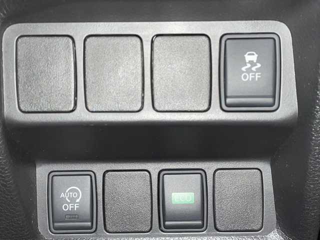 日産 エクストレイル 20X エマージェンシーブレーキ 福岡県 2014(平26)年 8.5万km ミディアムブルーメタリック 純正８型メモリナビ/フルセグＴＶ／Bluetooth/DVD/フリップダウンモニター/バックカメラ/前方向ドライブレコーダー/前席シートヒーター/ETC/ＬＥＤヘッドライト/オートライト/コーナーセンサー/純正１７インチアルミホイール/カプロンシート/社外レーダー/純正フロアマット