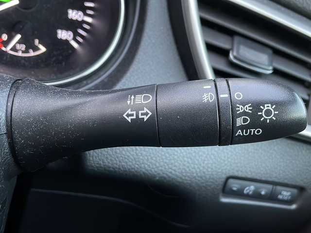 日産 エクストレイル 20X エマージェンシーブレーキ 福岡県 2014(平26)年 8.5万km ミディアムブルーメタリック 純正８型メモリナビ/フルセグＴＶ／Bluetooth/DVD/フリップダウンモニター/バックカメラ/前方向ドライブレコーダー/前席シートヒーター/ETC/ＬＥＤヘッドライト/オートライト/コーナーセンサー/純正１７インチアルミホイール/カプロンシート/社外レーダー/純正フロアマット