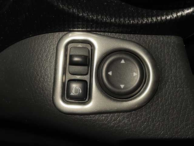 日産 エクストレイル 20X エマージェンシーブレーキ 福岡県 2014(平26)年 8.5万km ミディアムブルーメタリック 純正８型メモリナビ/フルセグＴＶ／Bluetooth/DVD/フリップダウンモニター/バックカメラ/前方向ドライブレコーダー/前席シートヒーター/ETC/ＬＥＤヘッドライト/オートライト/コーナーセンサー/純正１７インチアルミホイール/カプロンシート/社外レーダー/純正フロアマット