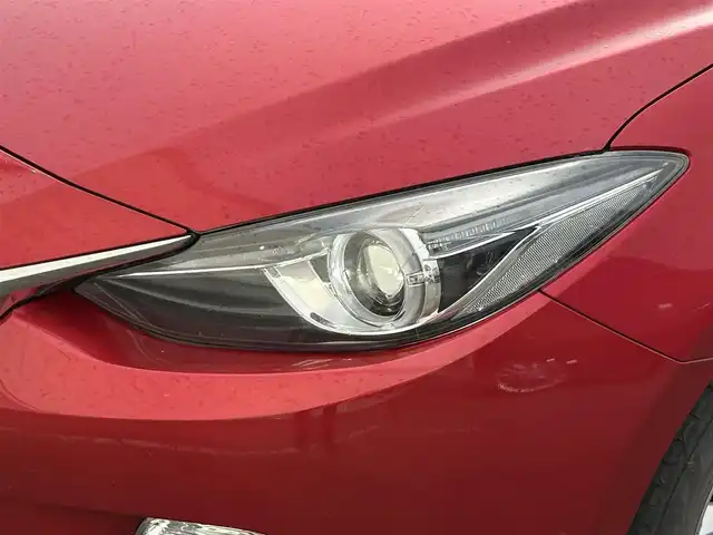 マツダ アクセラ スポーツ 15S 岩手県 2016(平28)年 10.2万km ソウルレッドプレミアムメタリック 禁煙車/4WD/ブラインドスポットモニター/横滑り防止装置/クルーズコントロール/純正ナビ/→フルセTV/Bluetooth/CD/DVD/FM/AM/AUX/USB/バックカメラ/ステアリングスイッチ/オートライト/〇プッシュスタート/〇電動格納ミラー/〇ウィンカーミラー/〇MTモード/〇スマートキー/〇ドアバイザー/〇フロアマット/前後ドライブレコーダー/ETC/冬タイヤ社外アルミホイール車載/→6mm×4本