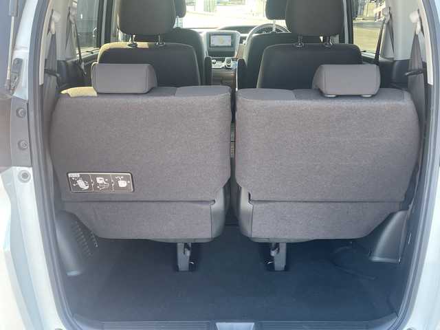 ホンダ フリード ハイブリット G ホンダセンシング 千葉県 2019(令1)年 6.9万km プラチナホワイトパール 禁煙車/純正ナビ/・VXM-204VFi/・CD/DVD/BT/フルセグ/両側パワースライドドア/バックカメラ/衝突被害軽減ブレーキ/車線逸脱警報/レーダークルーズコントロール/前席シートヒーター/LEDヘッドライト/オートライト/ビルトインETC/スマートキー/スペアキー