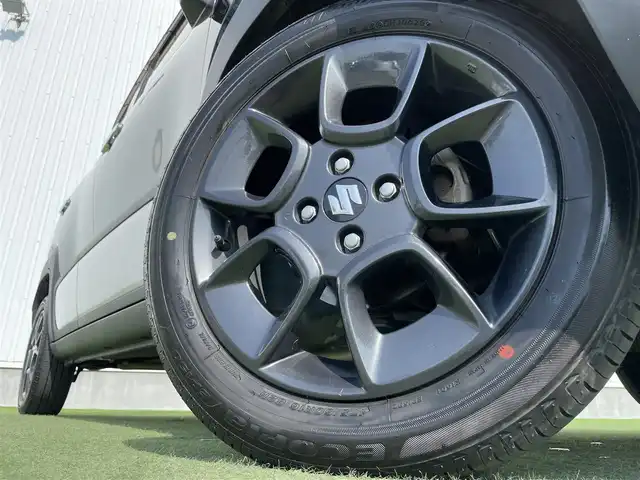 スズキ クロスビー HYBRID MZ 香川県 2020(令2)年 3万km スーパーブラックパール 純正メモリーナビ/→AM/FM/CD/DVD/Bluetooth/フルセグTV/全方位カメラ/クルーズコントロール/ビルトインETC/レーンキープアシスト/コーナーセンサー/衝突軽減ブレーキ/アイドリングストップ/パドルシフト/ステアリングスイッチ/革巻きステアリング/オートライト/純正フロアマット/純正16インチアルミホイール/プッシュスタート/スマートキー