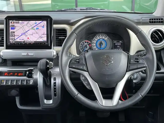 スズキ クロスビー HYBRID MZ 香川県 2020(令2)年 3万km スーパーブラックパール 純正メモリーナビ/→AM/FM/CD/DVD/Bluetooth/フルセグTV/全方位カメラ/クルーズコントロール/ビルトインETC/レーンキープアシスト/コーナーセンサー/衝突軽減ブレーキ/アイドリングストップ/パドルシフト/ステアリングスイッチ/革巻きステアリング/オートライト/純正フロアマット/純正16インチアルミホイール/プッシュスタート/スマートキー