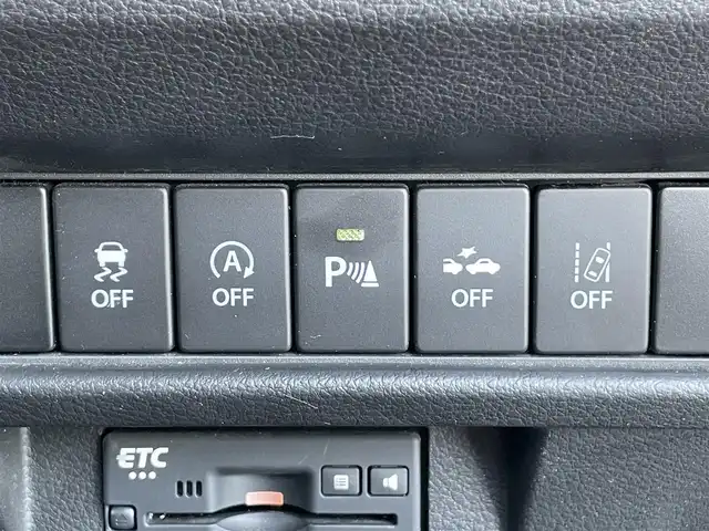スズキ クロスビー HYBRID MZ 香川県 2020(令2)年 3万km スーパーブラックパール 純正メモリーナビ/→AM/FM/CD/DVD/Bluetooth/フルセグTV/全方位カメラ/クルーズコントロール/ビルトインETC/レーンキープアシスト/コーナーセンサー/衝突軽減ブレーキ/アイドリングストップ/パドルシフト/ステアリングスイッチ/革巻きステアリング/オートライト/純正フロアマット/純正16インチアルミホイール/プッシュスタート/スマートキー