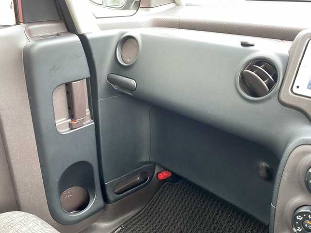 トヨタ スペイド V 大阪府 2013(平25)年 8.8万km ブラックマイカ 純正SDナビ NSCP-W62/・DVD/CD/FM/AM/Bluetooth/・ワンセグテレビ/ETC/盗難防止装置/ドアバイザー/電動格納ミラー/片側パワースライドドア/オートエアコン/スマートキー/12V電源/純正フロアマット/ナビ取扱説明書/保証書