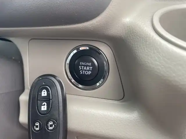 スズキ エブリィ ワゴン PZターボ スペシャル 神奈川県 2023(令5)年 2万km パールホワイト ワンオーナー/プッシュスタート/ETC/本革巻きステアリング/プリクラッシュ/車線逸脱防止装置/横滑り防止装置/コーナーセンサー/前後ドライブレコーダー内蔵デジタルルームミラー/運転席シートヒーター/オートライト/キセノンライト/スペアキー1本