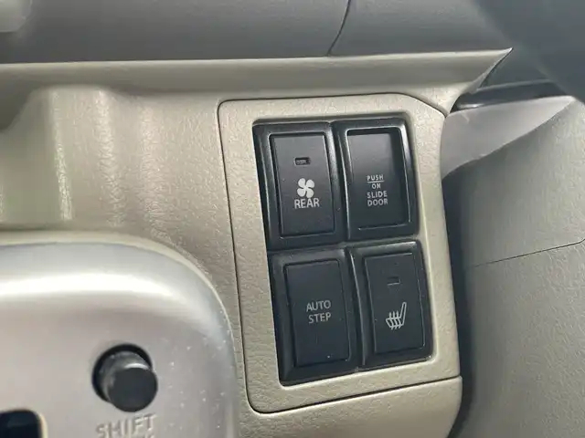 スズキ エブリィ ワゴン PZターボ スペシャル 神奈川県 2023(令5)年 2万km パールホワイト ワンオーナー/プッシュスタート/ETC/本革巻きステアリング/プリクラッシュ/車線逸脱防止装置/横滑り防止装置/コーナーセンサー/前後ドライブレコーダー内蔵デジタルルームミラー/運転席シートヒーター/オートライト/キセノンライト/スペアキー1本