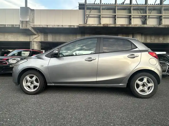 マツダ デミオ 13C－V 宮城県 2010(平22)年 7.2万km シルバー AAC/パワーステアリング/パワーウィンドウ/リモコンキー/14インチAW