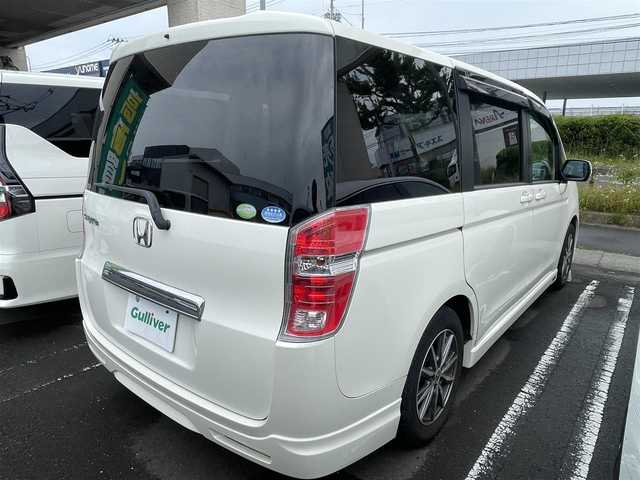 ホンダ ステップワゴン G Lパッケージ 宮城県 2011(平23)年 10.4万km パール ワンオーナー/純正ナビ/バックモニター/フリップダウンモニター/両側パワースライドドア/ETC/オートライト/社外AW付スタッドレスタイヤ積み込み