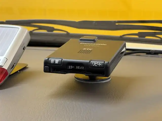 トヨタ グランド ハイエース G プライムセレクション 群馬県 2002(平14)年 4万km 白 純正ナビ/　　ワンセグ/CD/AM/FM/    TAPE/VTR/サンルーフ/バックカメラ/両側イージークローザードア/オートライト/リヤヒーター/リヤクーラー/純正15AW/スペアキー2本/前方ドライブレコーダー/ETC