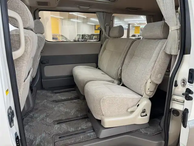 トヨタ グランド ハイエース G プライムセレクション 群馬県 2002(平14)年 4万km 白 純正ナビ/　　ワンセグ/CD/AM/FM/    TAPE/VTR/サンルーフ/バックカメラ/両側イージークローザードア/オートライト/リヤヒーター/リヤクーラー/純正15AW/スペアキー2本/前方ドライブレコーダー/ETC